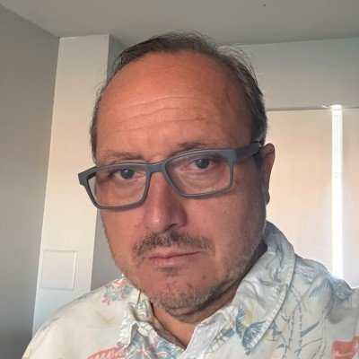 Luciano Guzmán G.